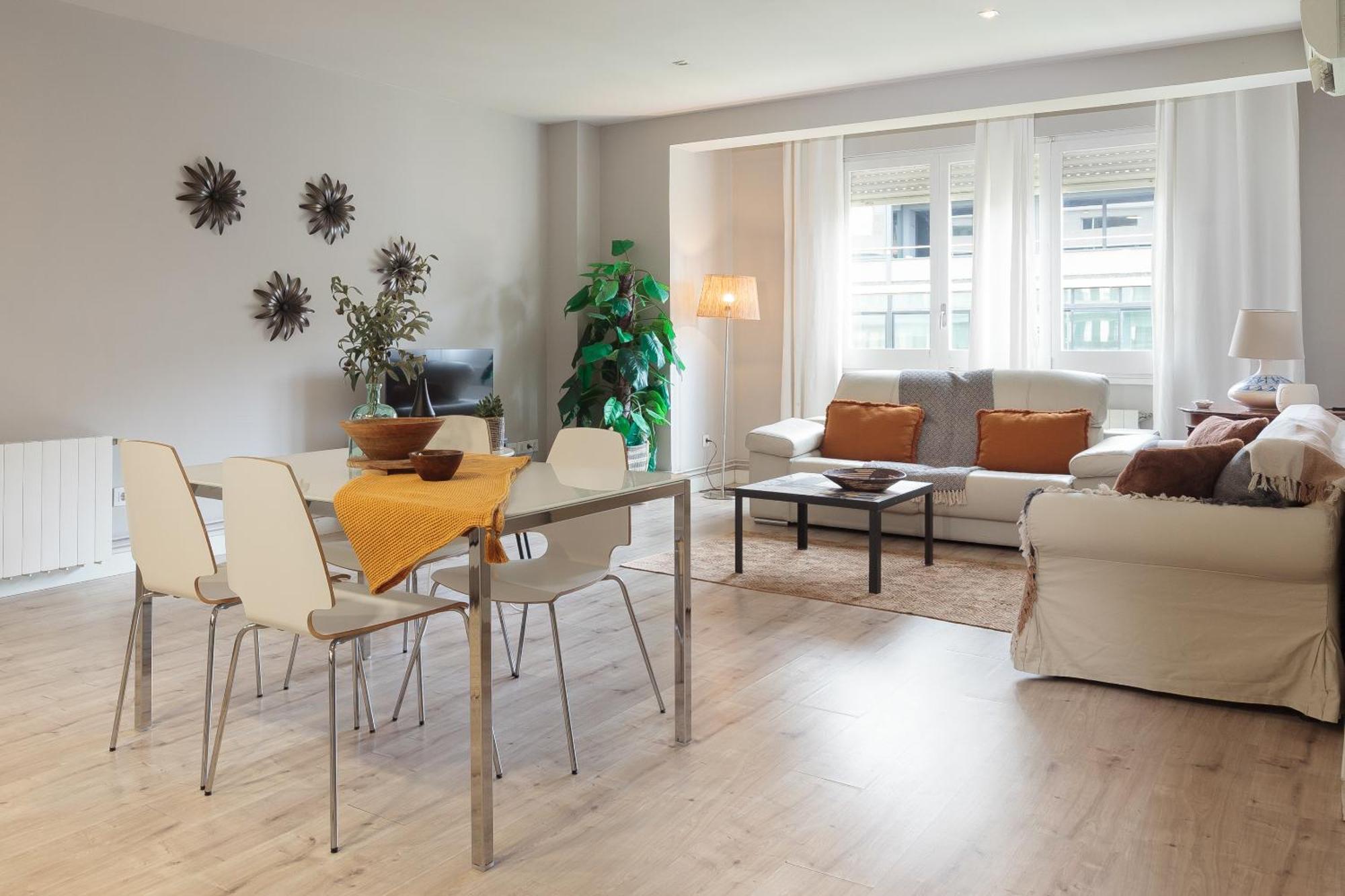 Letsgo Diagonal Avenue Apartment Barcelona Bagian luar foto
