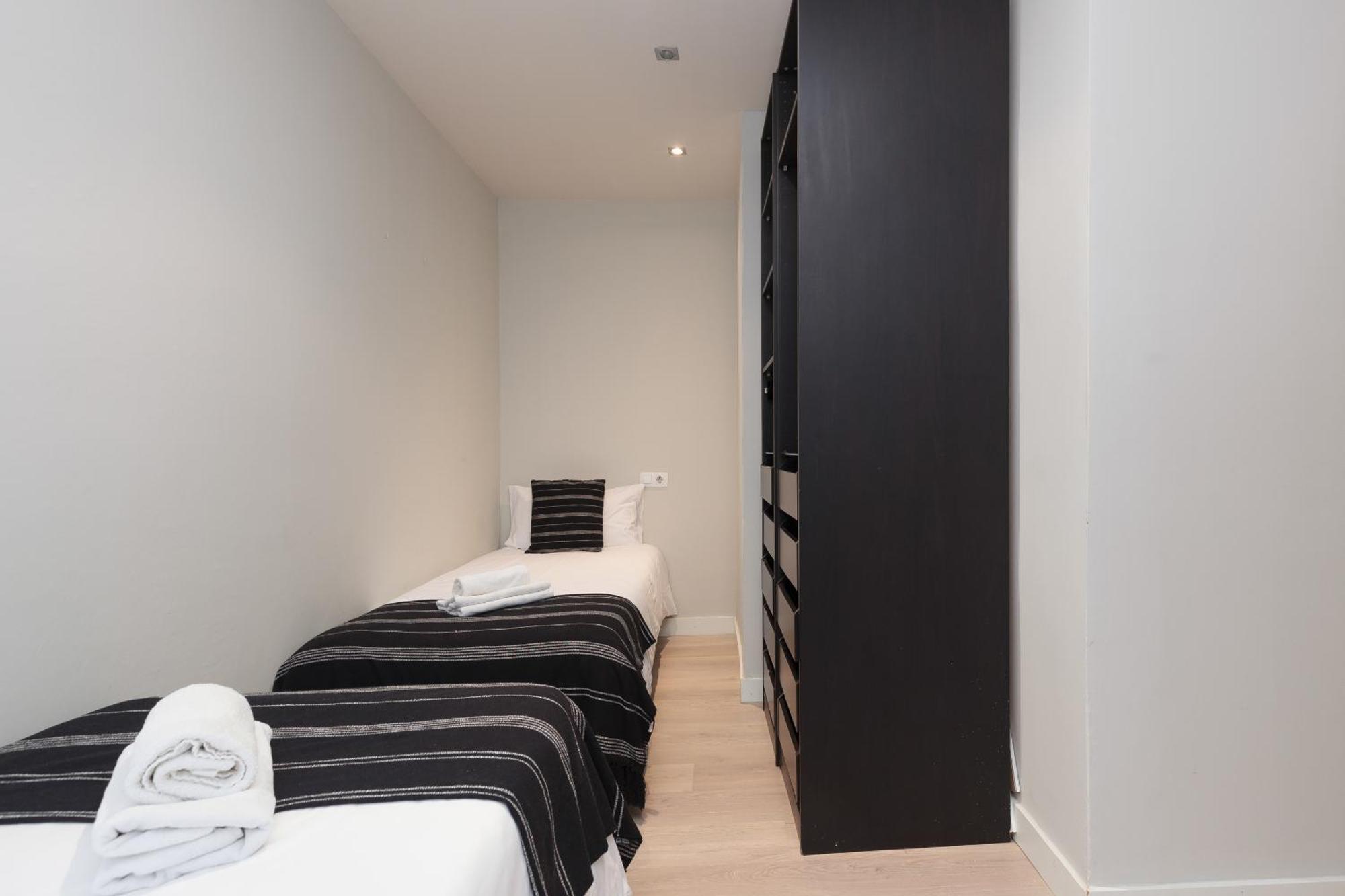 Letsgo Diagonal Avenue Apartment Barcelona Bagian luar foto